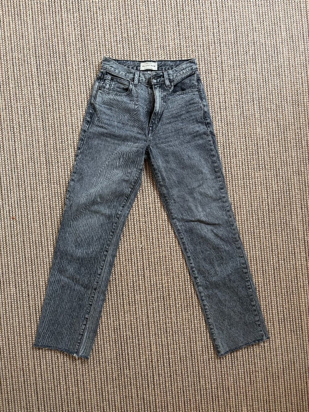 SLVRLAKE London Size 25